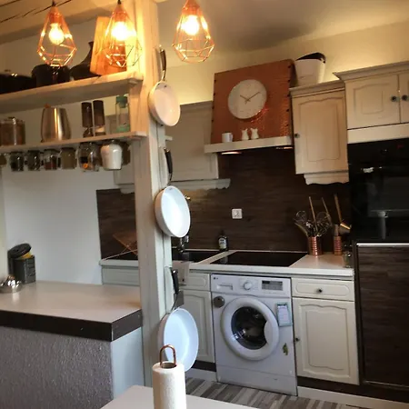 Apartment En Attique 2 Balcons 50m2 Au Calme Hoenheim