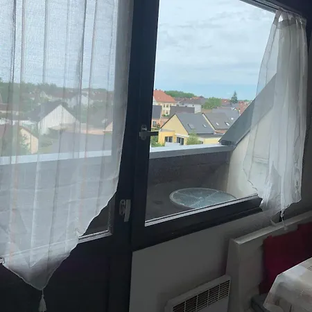En Attique 2 Balcons 50m2 Au Calme *